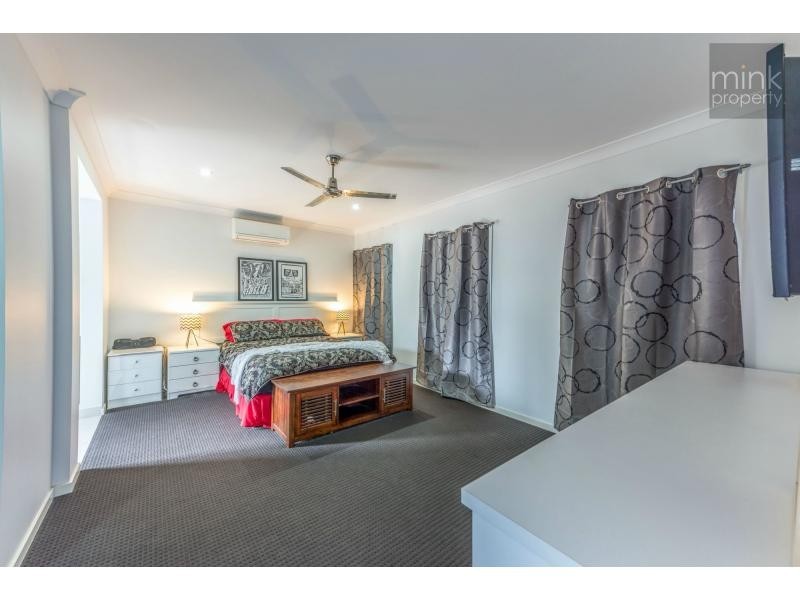 20 HELICONIA Street, BRIGHTWATER, Mountain Creek QLD 4557