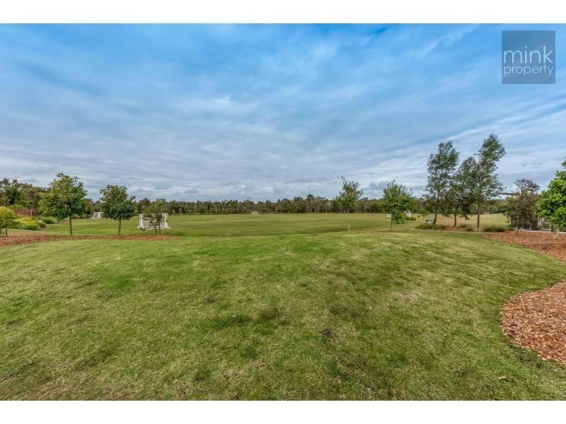20 HELICONIA Street, BRIGHTWATER, Mountain Creek QLD 4557