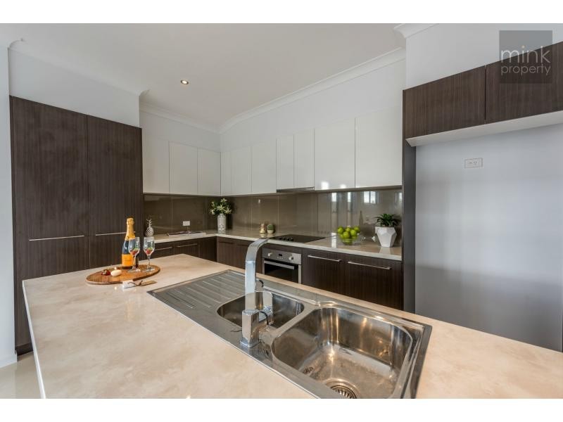 45 NEWRY Street, BRIGHTWATER, Mountain Creek QLD 4557