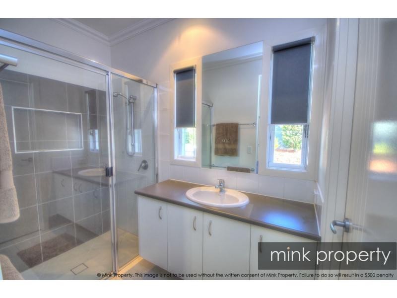 80 Frogmouth Circuit, BRIGHTWATER, Mountain Creek QLD 4557