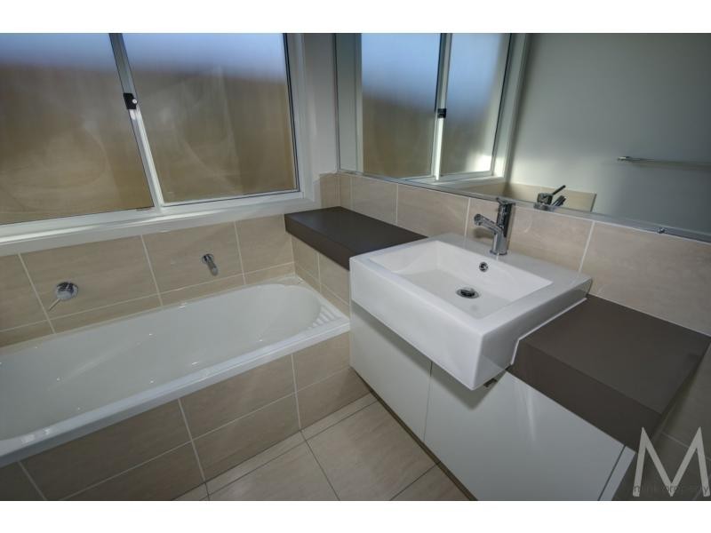 5 WARBLER Place, BRIGHTWATER, Mountain Creek QLD 4557
