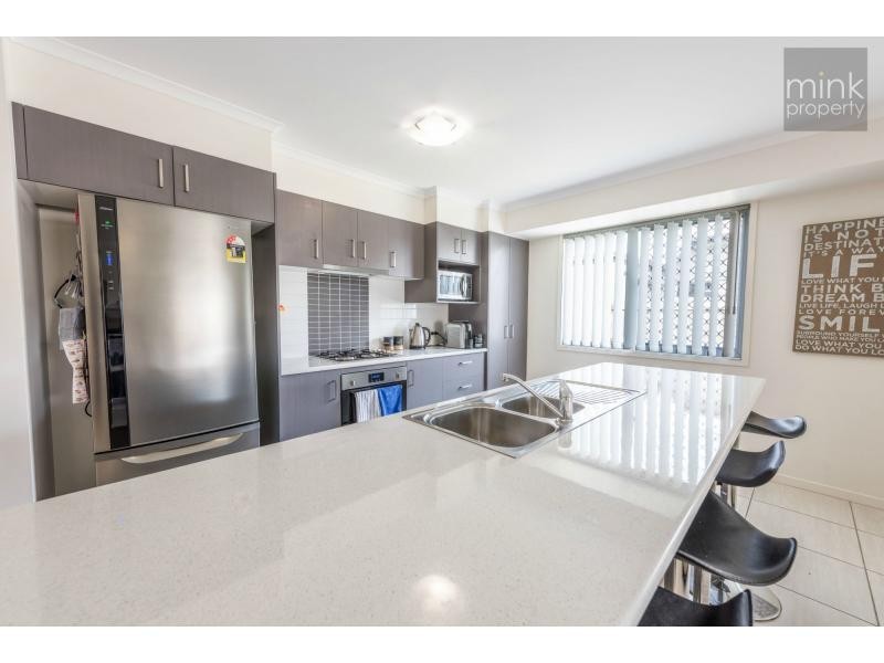 24 SWEETLIP Circuit, BRIGHTWATER, Mountain Creek QLD 4557