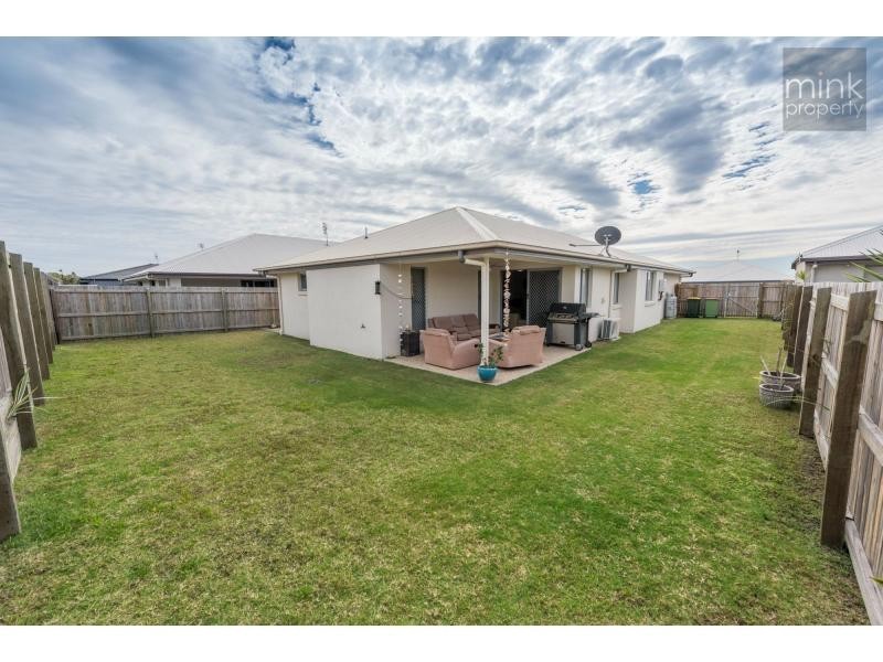 24 SWEETLIP Circuit, BRIGHTWATER, Mountain Creek QLD 4557