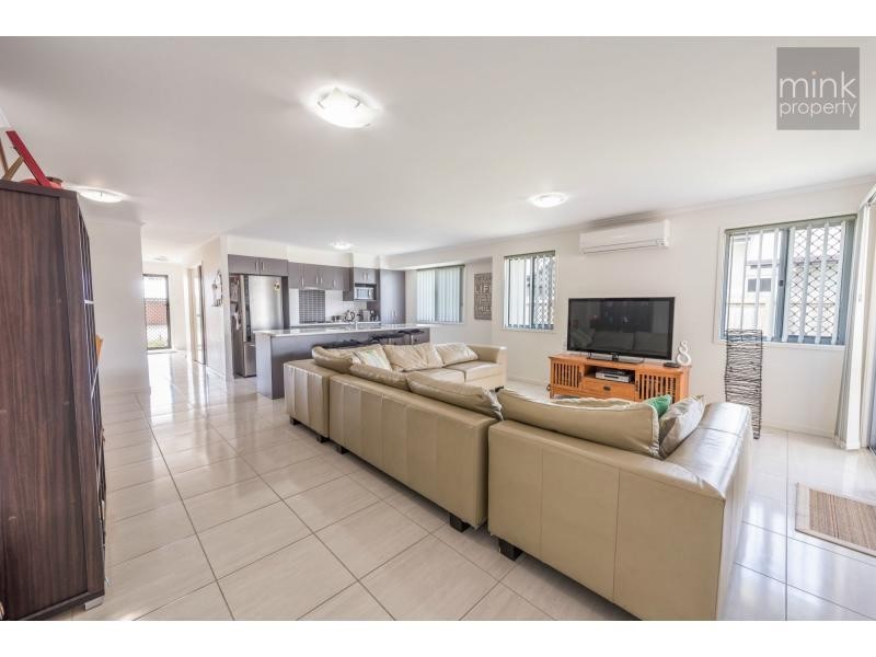 24 SWEETLIP Circuit, BRIGHTWATER, Mountain Creek QLD 4557