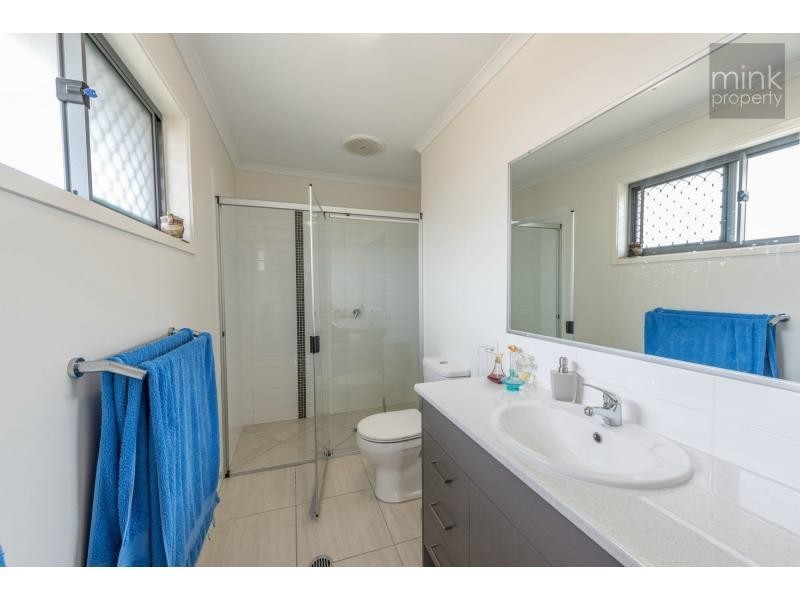 24 SWEETLIP Circuit, BRIGHTWATER, Mountain Creek QLD 4557