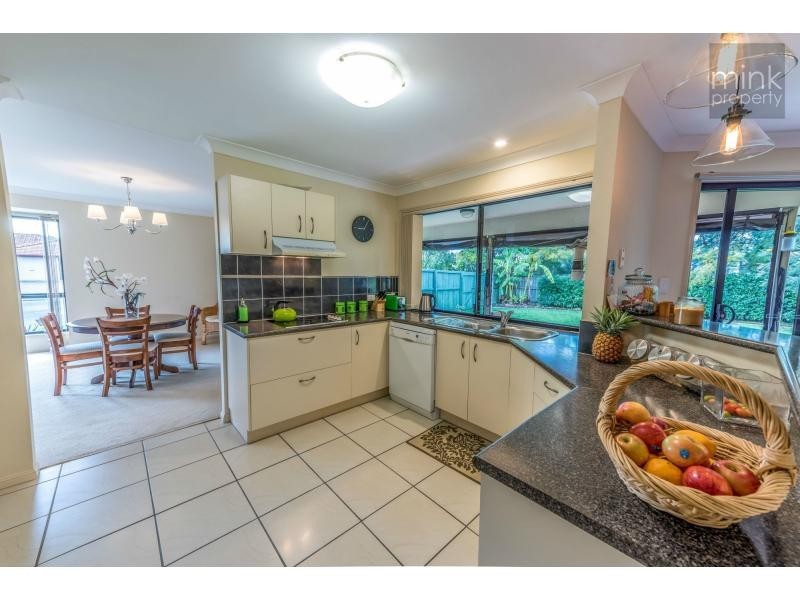 7 Kinross Court, Caloundra West QLD 4551