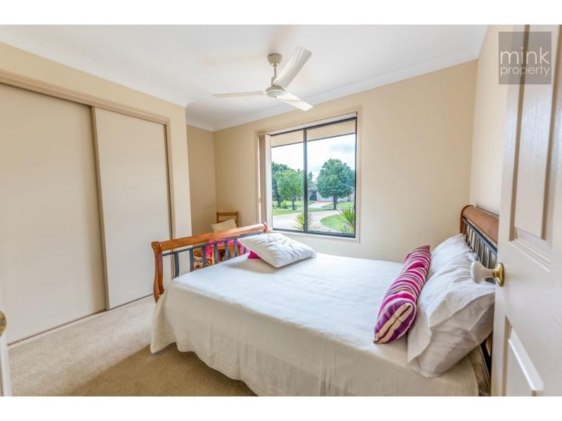 7 Kinross Court, Caloundra West QLD 4551