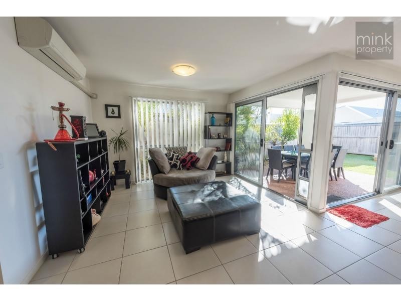 1 Flindersia Place, Brightwater, Mountain Creek QLD 4557