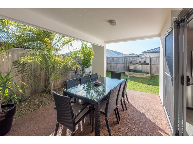1 Flindersia Place, Brightwater, Mountain Creek QLD 4557