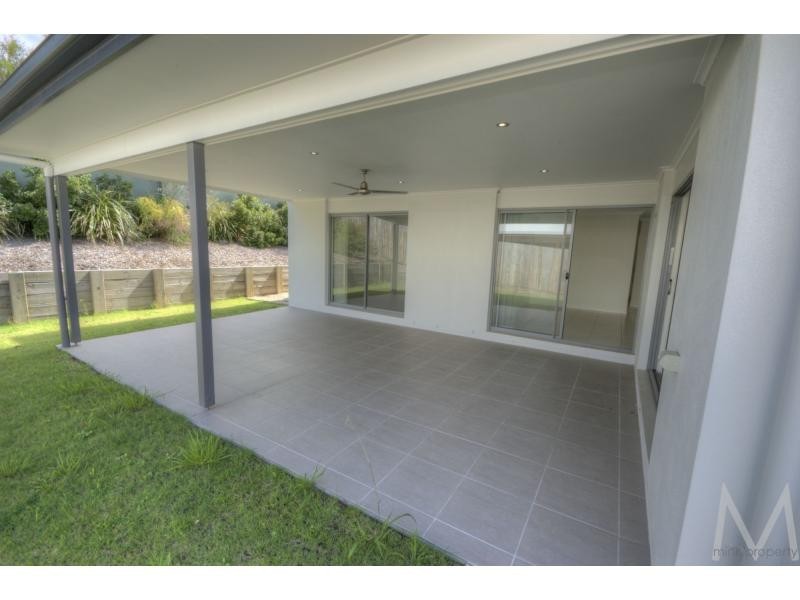 34 KURRIMINE Crescent, BRIGHTWATER, Mountain Creek QLD 4557
