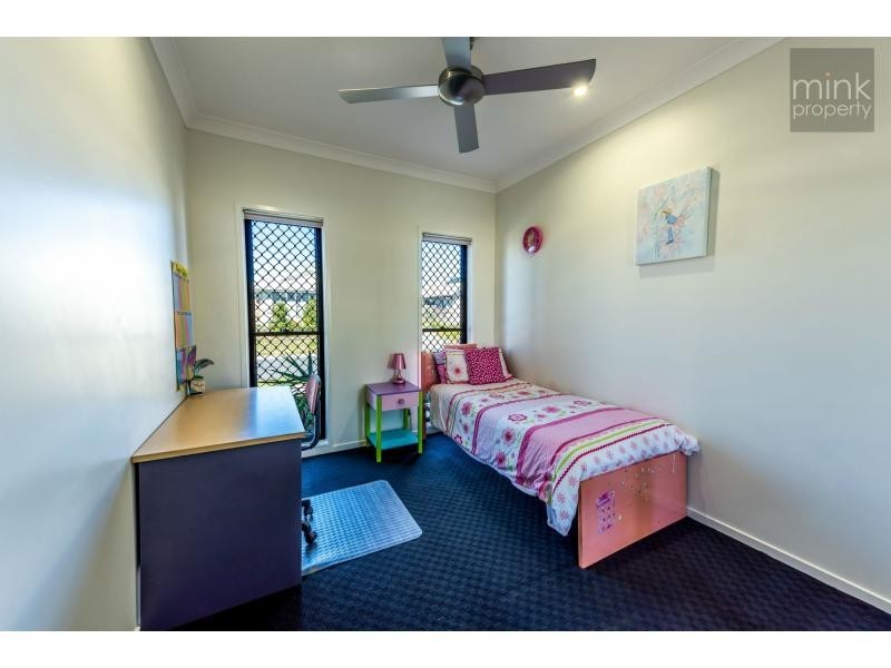 49 SWEETLIP Circuit, BRIGHTWATER, Mountain Creek QLD 4557
