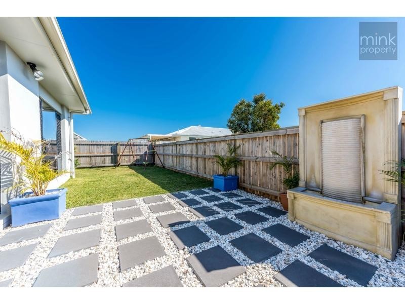 49 SWEETLIP Circuit, BRIGHTWATER, Mountain Creek QLD 4557