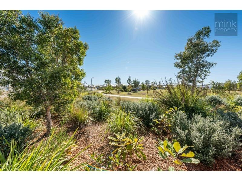 49 SWEETLIP Circuit, BRIGHTWATER, Mountain Creek QLD 4557