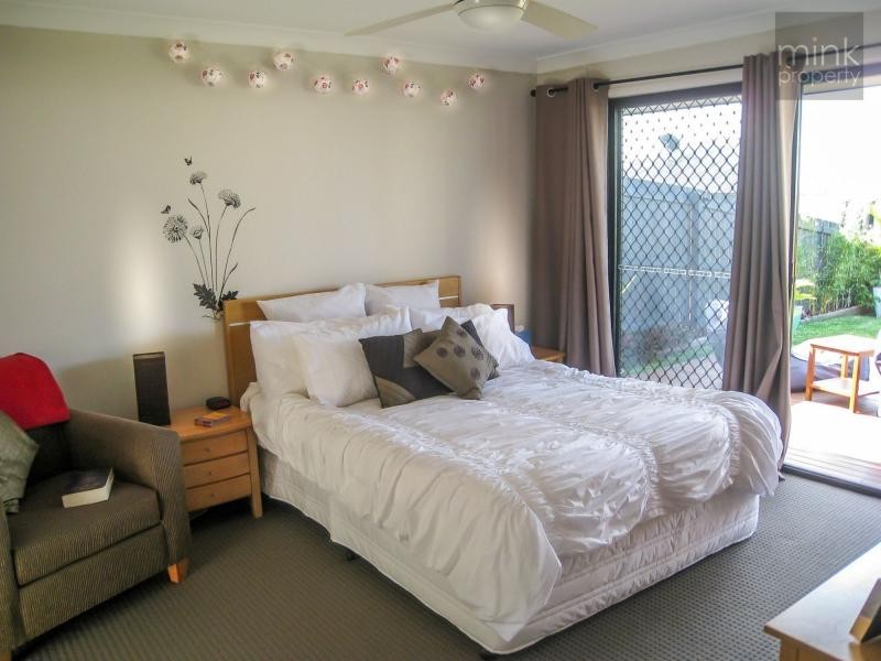 17 Kurrimine Crescent, BRIGHTWATER, Mountain Creek QLD 4557