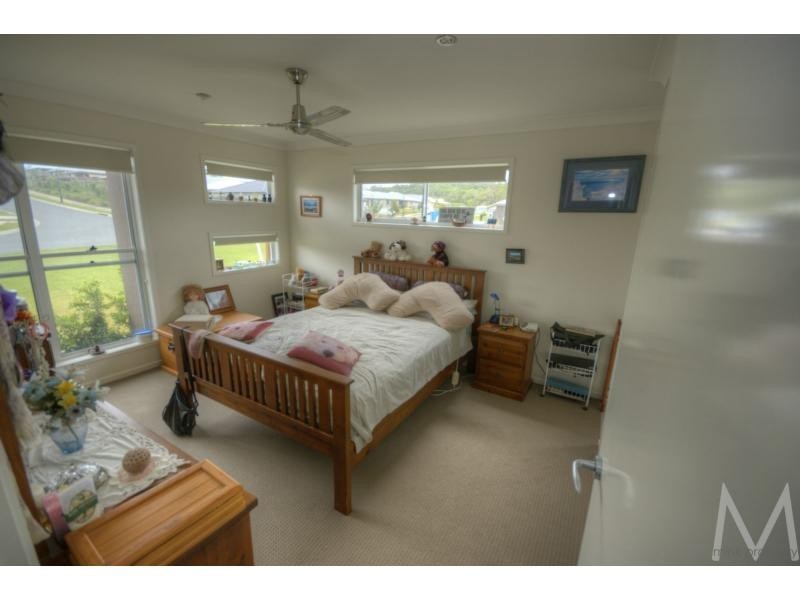 83 LITTLE MOUNTAIN Drive, IVADALE LAKES, Little Mountain QLD 4551