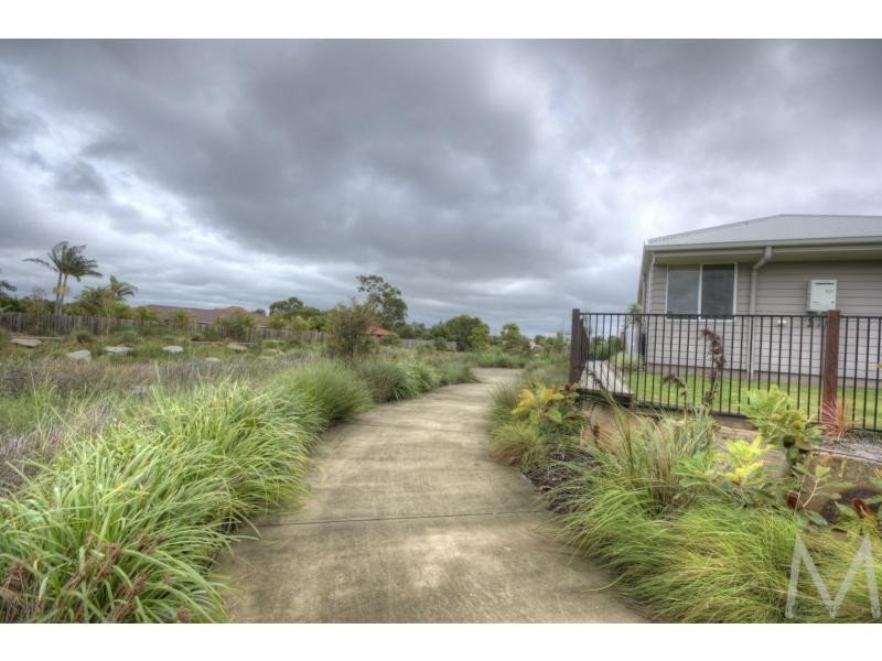 83 LITTLE MOUNTAIN Drive, IVADALE LAKES, Little Mountain QLD 4551