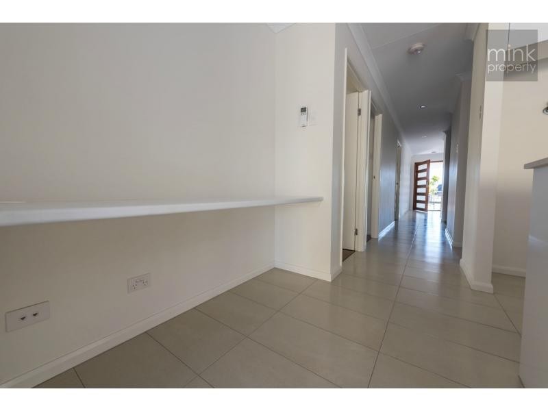 8 Newry Street, Brightwater, Mountain Creek QLD 4557