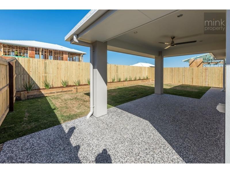 8 Newry Street, Brightwater, Mountain Creek QLD 4557