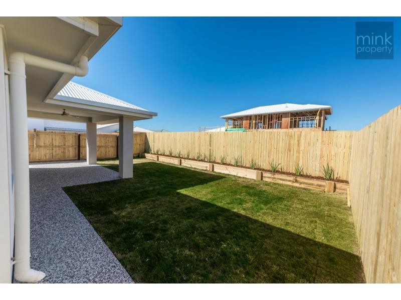 8 Newry Street, Brightwater, Mountain Creek QLD 4557