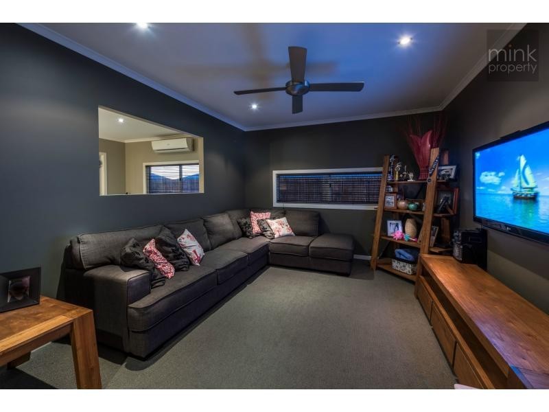 12 MYRTLE Place, BRIGHTWATER, Mountain Creek QLD 4557