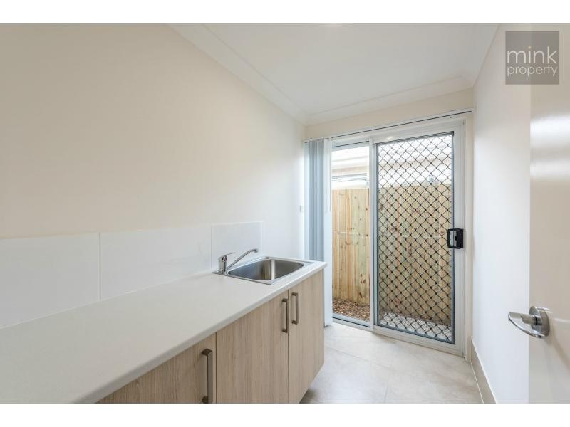 25 Ochre Crescent, BELLS REACH, Caloundra West QLD 4551