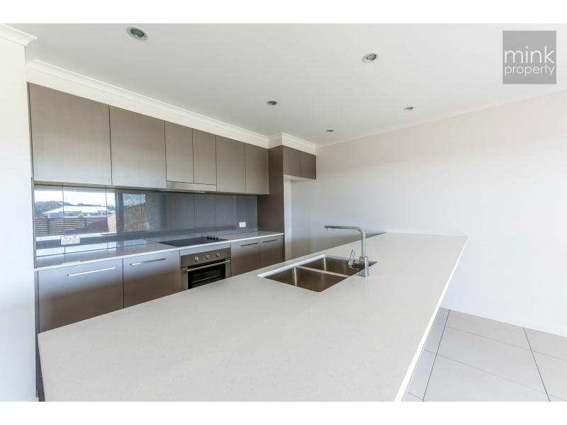1/44 HASLEWOOD Crescent, Meridan Plains QLD 4551
