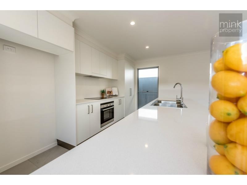 3 Teal Street, Caloundra West QLD 4551