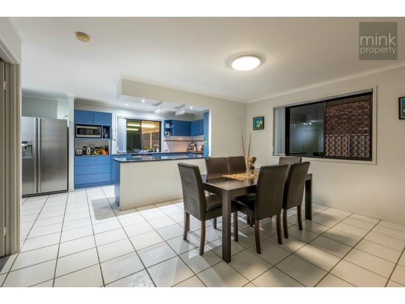 6 DOOLOOMA Street, Mountain Creek QLD 4557