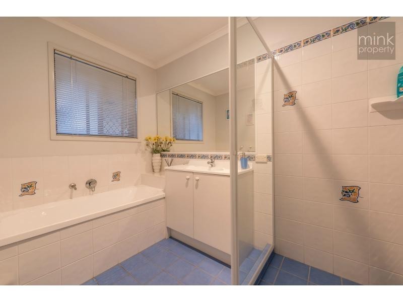 6 DOOLOOMA Street, Mountain Creek QLD 4557