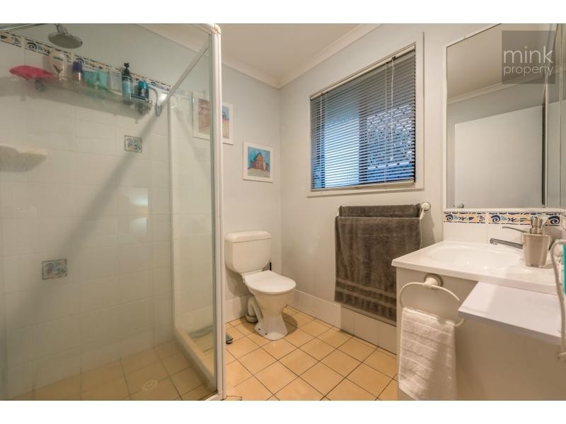 6 DOOLOOMA Street, Mountain Creek QLD 4557
