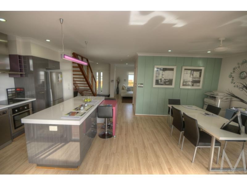 33 PONYTAIL Circuit, BRIGHTWATER, Mountain Creek QLD 4557