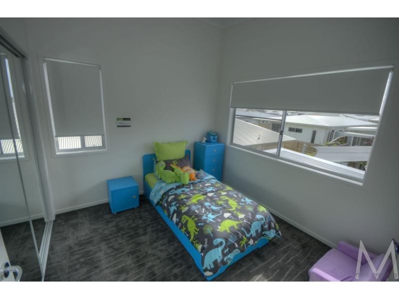 33 PONYTAIL Circuit, BRIGHTWATER, Mountain Creek QLD 4557