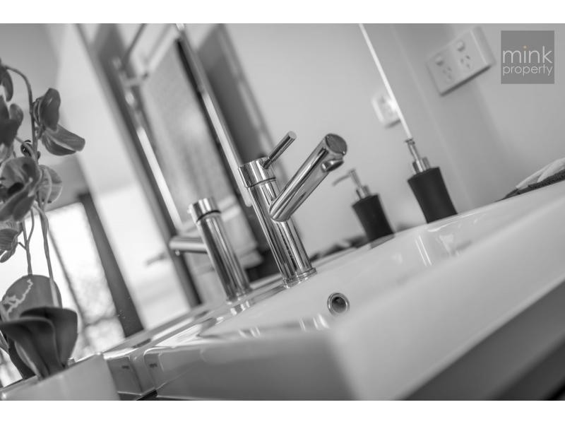 015 SWEETLIP Circuit, Mountain Creek QLD 4557