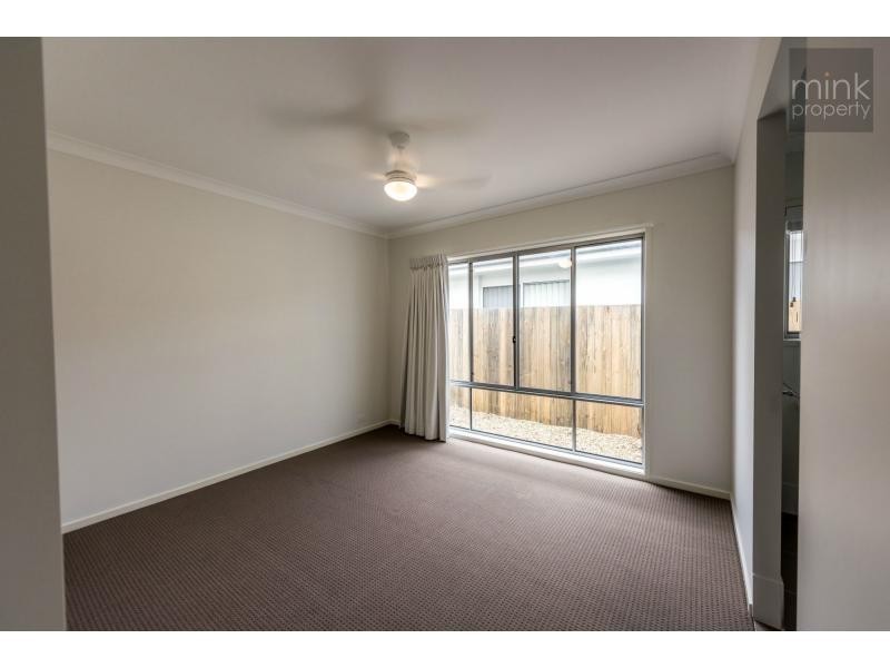 10 Daydream Street, Brightwater, Mountain Creek QLD 4557