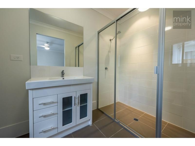 10 Daydream Street, Brightwater, Mountain Creek QLD 4557