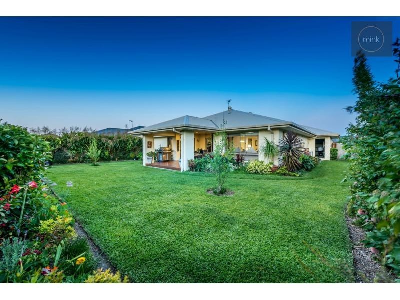 28 MACKEREL Street, BRIGHTWATER, Mountain Creek QLD 4557