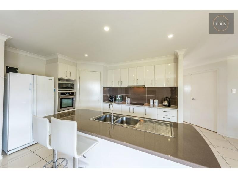 59 FROGMOUTH Circuit, BRIGHTWATER, Mountain Creek QLD 4557