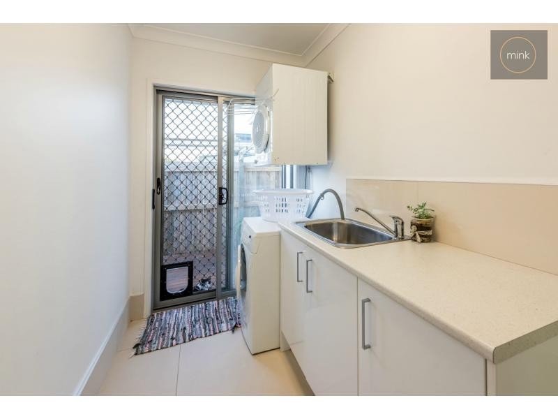 2 RIFLEBIRD Place, BRIGHTWATER, Mountain Creek QLD 4557