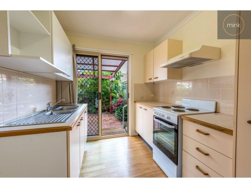 305/6 Melody Ct, Warana QLD 4575