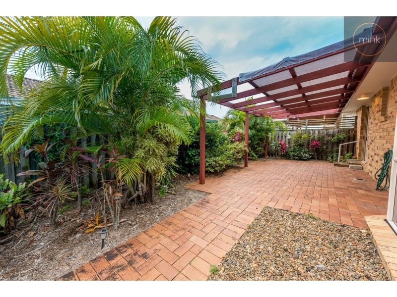 305/6 Melody Ct, Warana QLD 4575