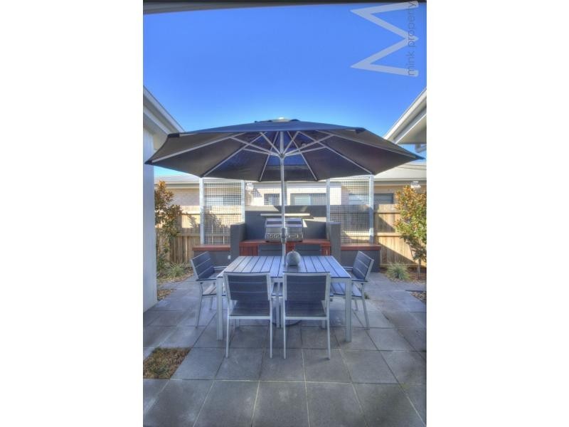 12 SWEEP COURT, BIRTINYA ISLAND, Birtinya QLD 4575