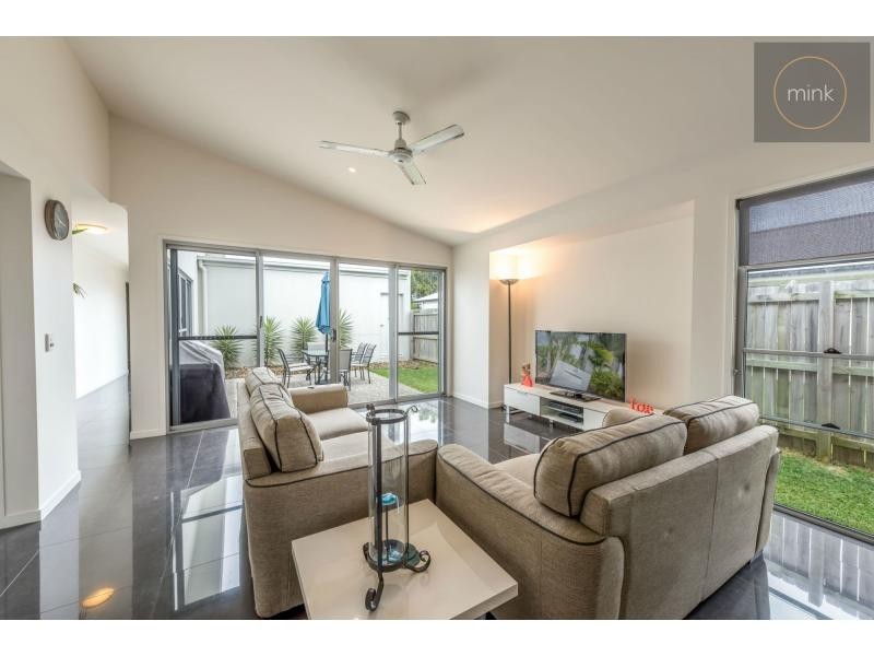 26 Kurrimine Crescent, Brightwater, Mountain Creek QLD 4557