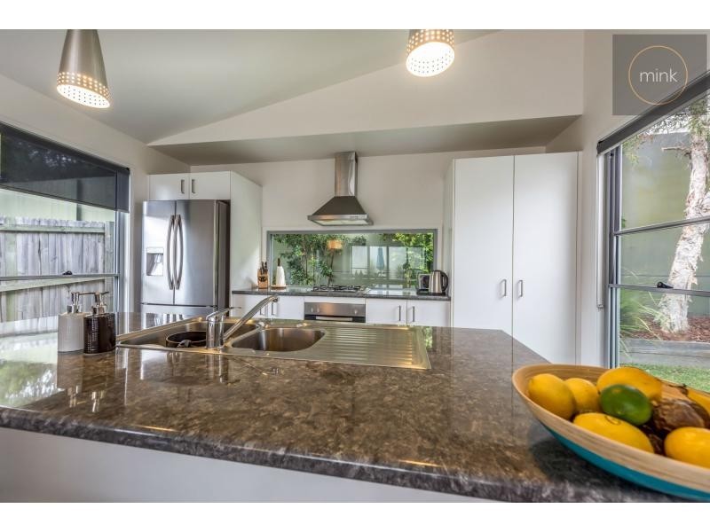 26 Kurrimine Crescent, Brightwater, Mountain Creek QLD 4557