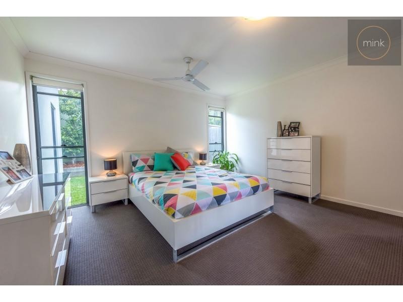 26 Kurrimine Crescent, Brightwater, Mountain Creek QLD 4557