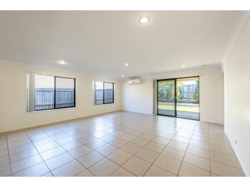 37 TIBOUCHINA Street, BRIGHTWATER, Mountain Creek QLD 4557