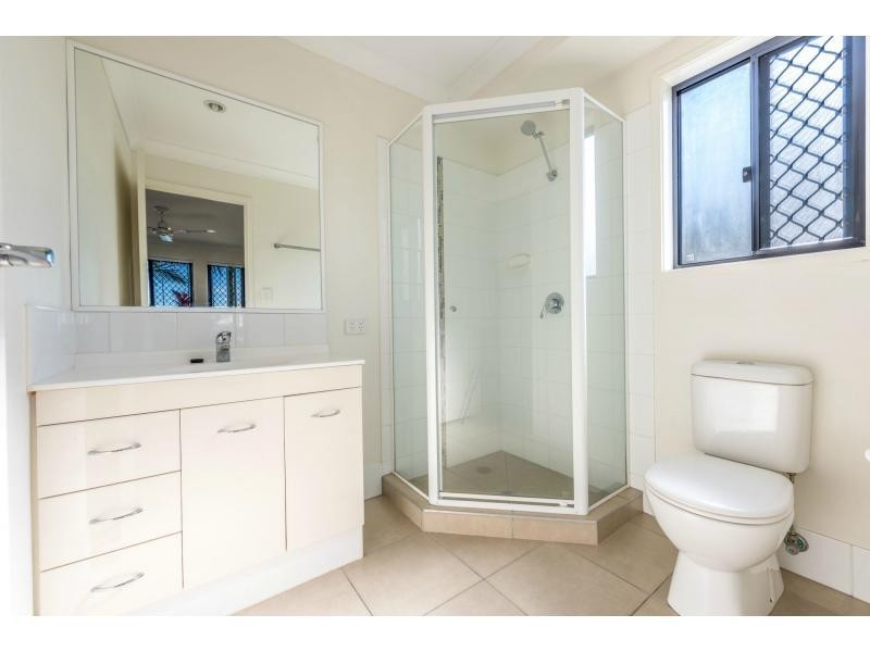 37 TIBOUCHINA Street, BRIGHTWATER, Mountain Creek QLD 4557