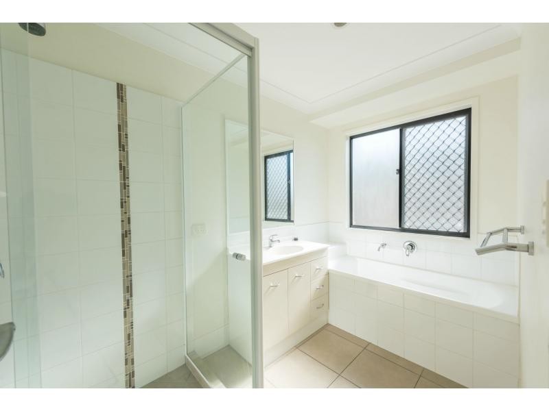 37 TIBOUCHINA Street, BRIGHTWATER, Mountain Creek QLD 4557