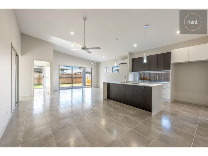 28 PANAMA Crescent, BRIGHTWATER, Mountain Creek QLD 4557