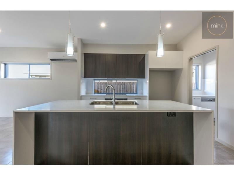 28 PANAMA Crescent, BRIGHTWATER, Mountain Creek QLD 4557