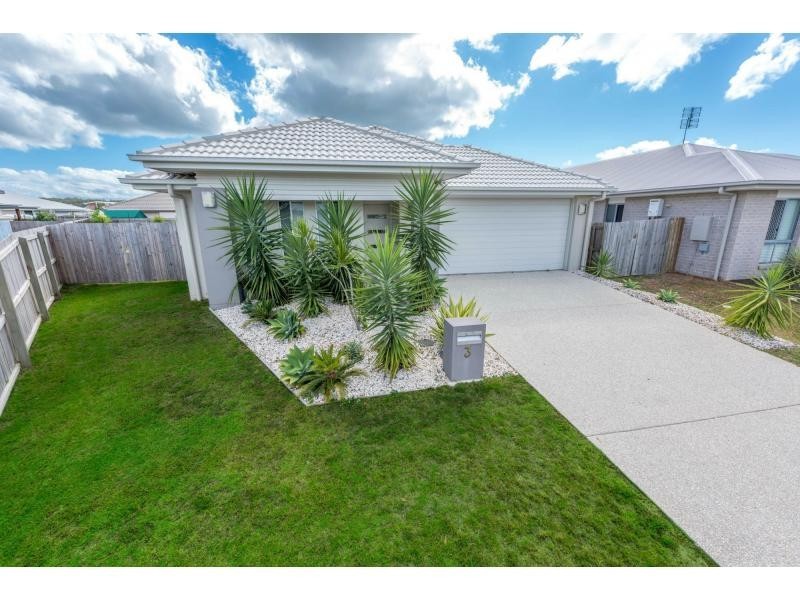 3 Sky Street, Caloundra West QLD 4551